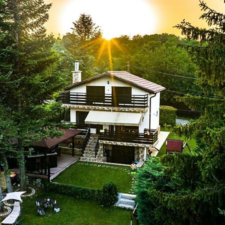 Къща за гости Вила Теkето I Family Guest House Villa Teketo Nikolovo Екстер'єр фото