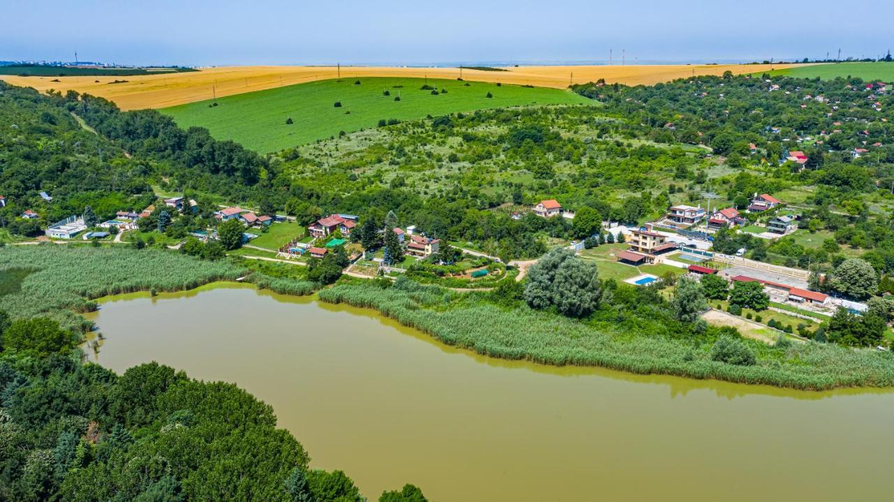 Къща за гости Вила Теkето I Family Guest House Villa Teketo Nikolovo Екстер'єр фото